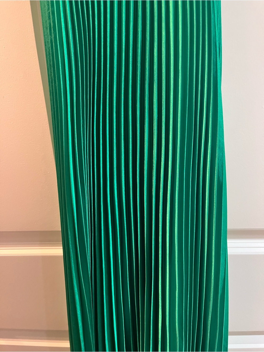A.L.C. Aries pleated Dress in green Prickly Pear - Picture 5 of 10